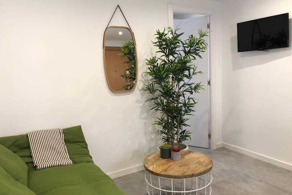 M3 Terrace. Cool Apartment 15 Min Center By Metro 에스풀루게스데로브레가트 외부 사진